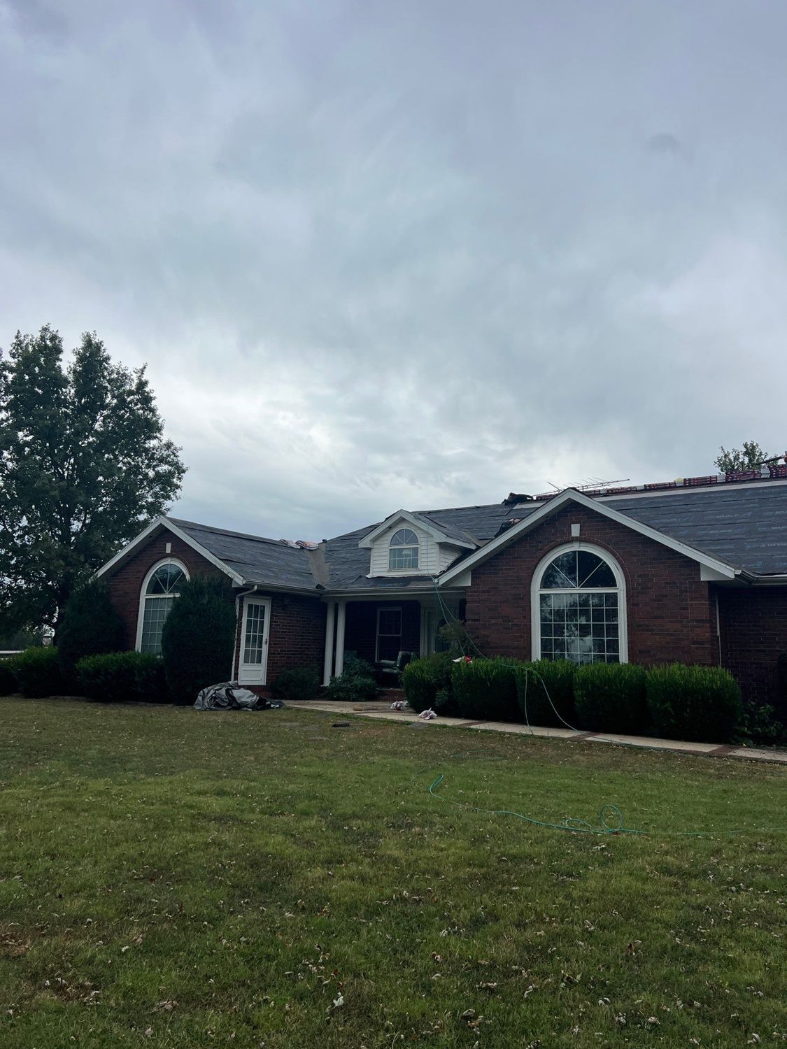 Roof Replacement by Nixa Roof Co in the Springfield, Missouri area