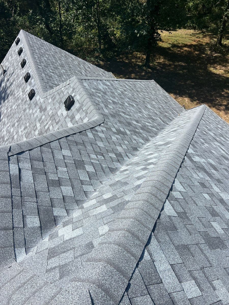 New architectural shingles and ridge vents on a Springfield, Missouri roof